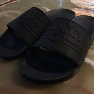 Gucci logo Rubber slides